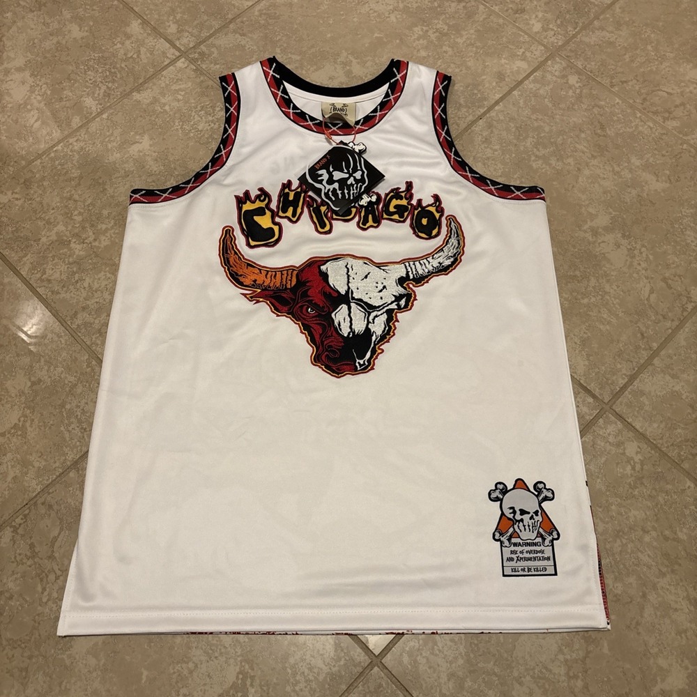 BRAND X Chicago Bulls NBA White Men's Jersey L Embroidered Warren Lotas $125 NEW
